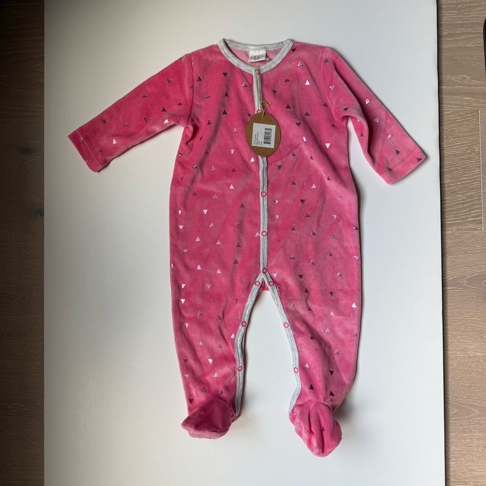 New Egg New York Velour Pink Baby Onesie - 6 months